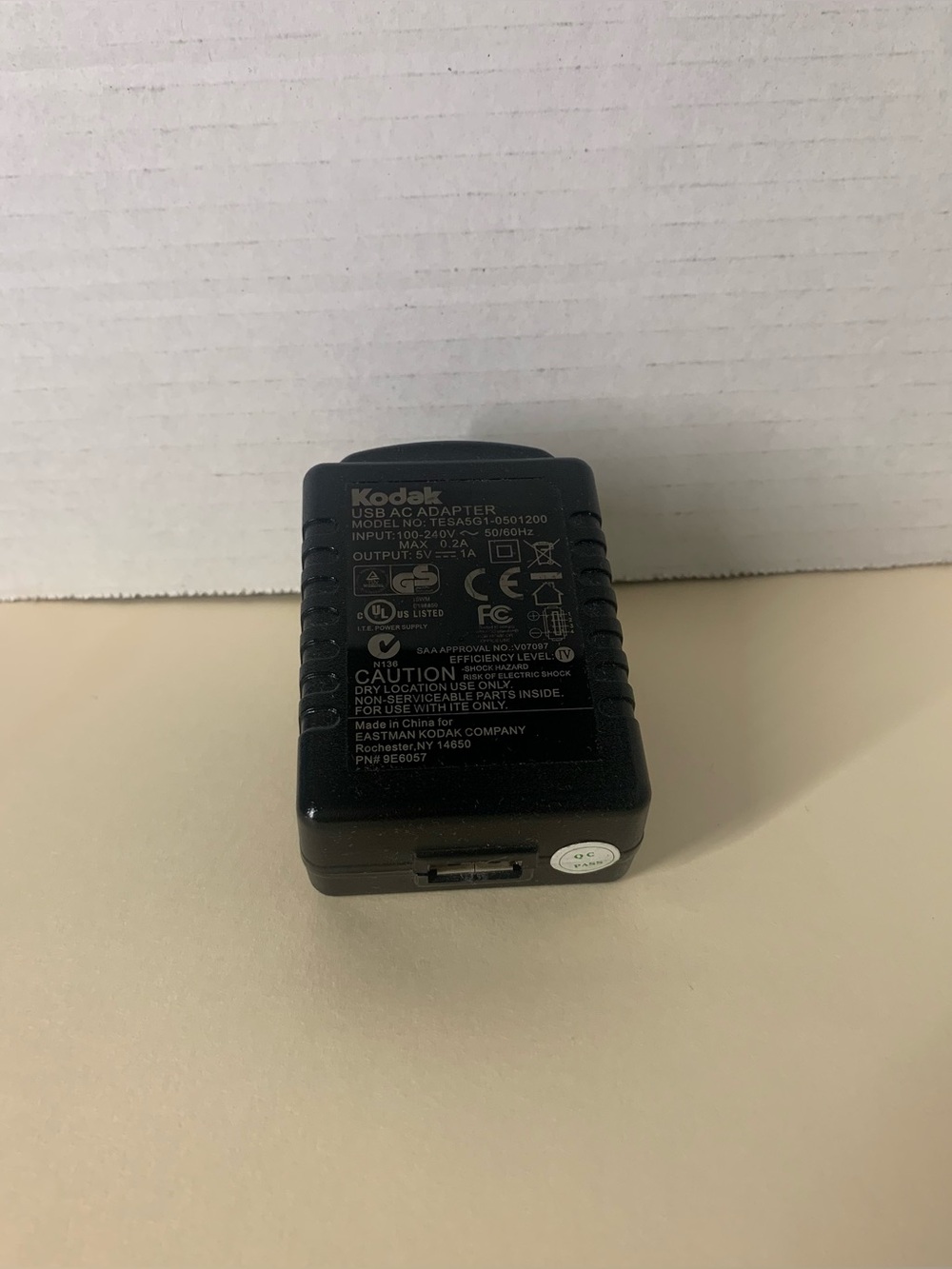 Kodak Ac adapter USB cable and battery
